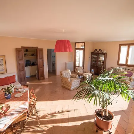 וילה Romantic Nido ורבאניה